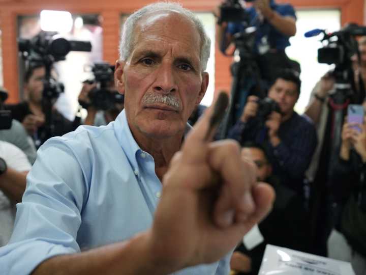 Elecciones en Honduras: la carrera presidencial sigue sin definirse entre acusaciones y pedidos a mantener la calma