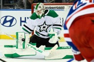 Deadspin | Stars ride 7-game point streak into contest with Devils