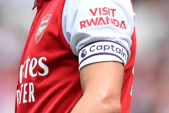 Arsenal agree new shirt sleeve sponsorship to replace Visit Rwanda from 2026