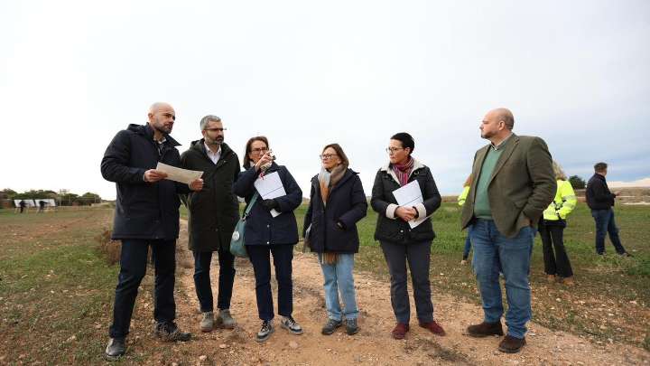 El Ministerio de Transición Ecológica inicia el Cinturón Verde del Mar Menor con la renaturalización de una finca agrícola en el entorno del Carmolí