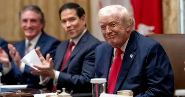 Trump vuelve a celebrar a Rubio: “Pasará a la historia como el mejor Secretario de Estado de nuestro país”