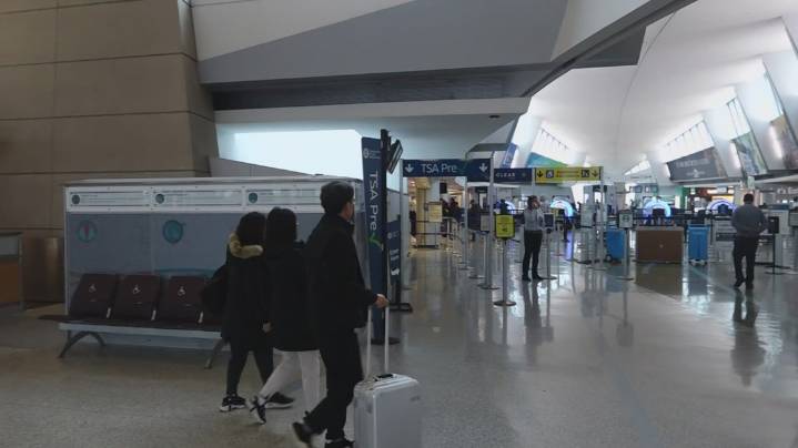 AAA: 122.4 million Americans forecasted to travel over Christmas, New Year