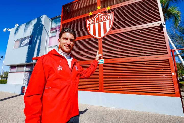 Necaxa anuncia al uruguayo Martín Varini como su nuevo DT