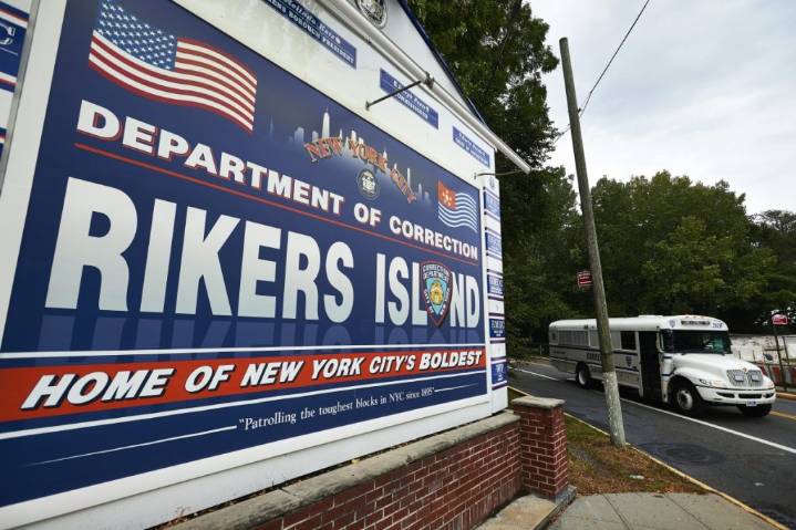 Rikers Island detainee dies, 14th death in NYC jails this year