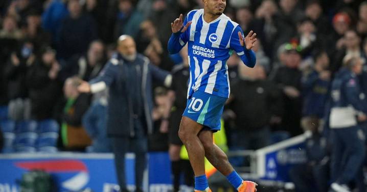 Brighton salvages a point with late goal against West Ham in Premier League