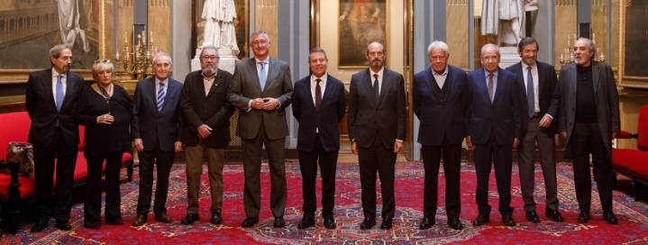 El presidente Emiliano García-Page ensalza los valores y los principios que defendía Javier Lambán y que ambos compartían El presidente de Castilla-La Mancha ha lamentado, en declaraciones a los medio