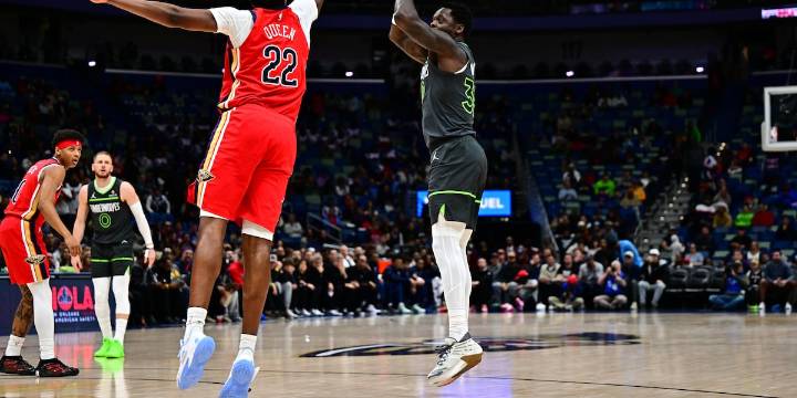 Pelicans fall to Timberwolves 125