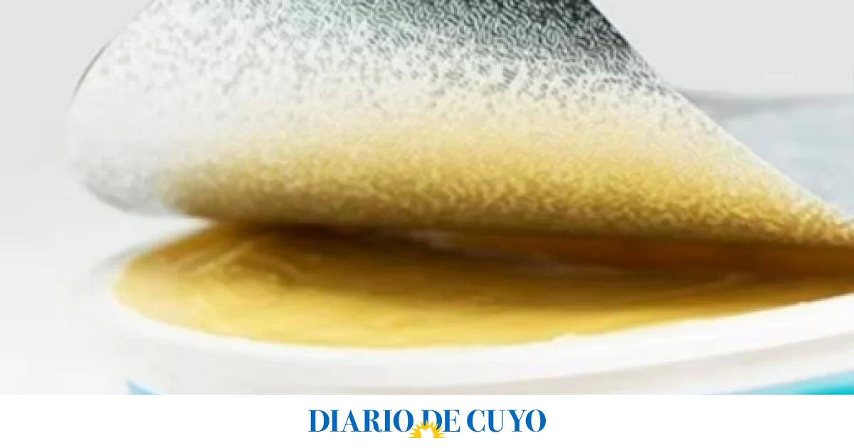 ¿La tapa de aluminio de los quesos se tiene que sacar?