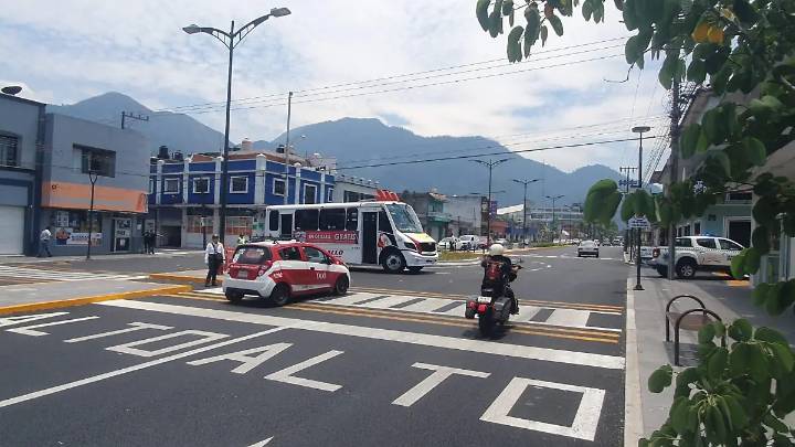 Taxistas de Orizaba siguen sin respetar las tarifas establecidas