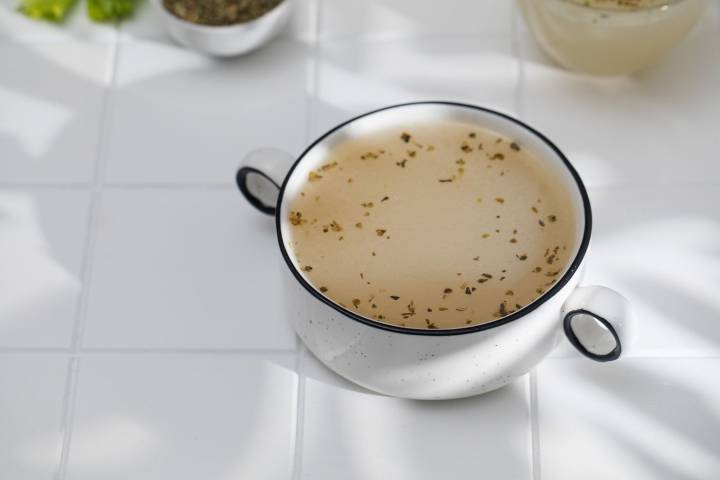 The Best Time to Drink Bone Broth for a Healthy Gut, Better Sleep, and More