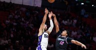 Zach LaVine scores 42, Kings top Heat 127