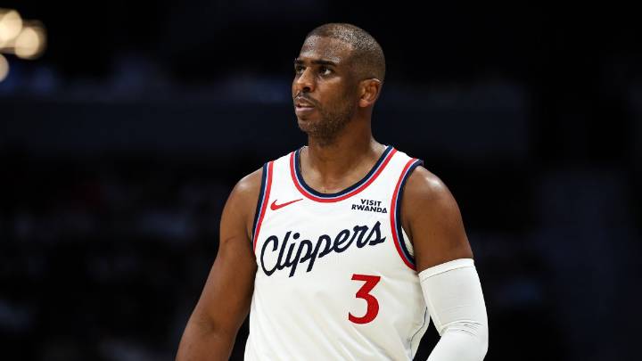 Chris Paul sent home as Clippers suddenly split from legendary point guard