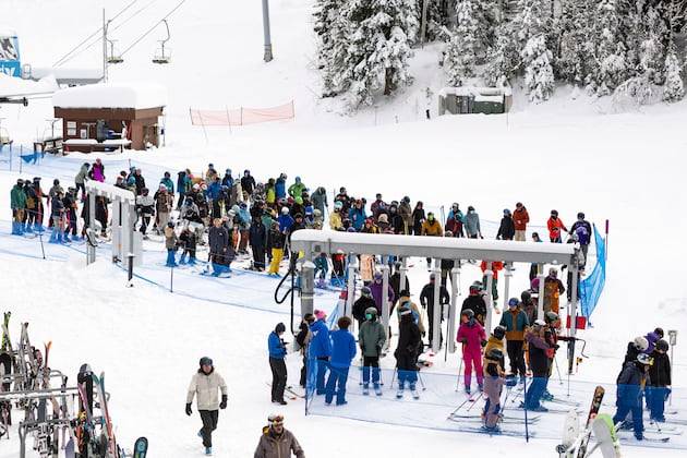 Federal authorities uncover major ski pass scam