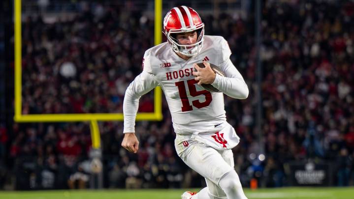 Fernando Mendoza wins the Heisman Trophy as college football's top player