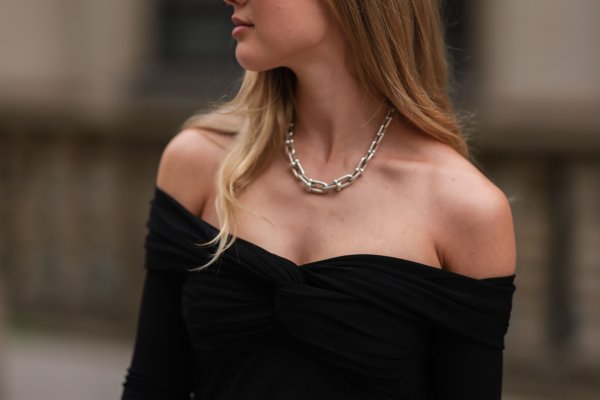 Quiero hablar del top de Massimo Dutti con el que iré a todas las fiestas de Navidad