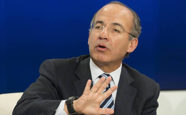 Felipe Calderón hace irónico comentario por cancelación de mañanera de Sheinbaum