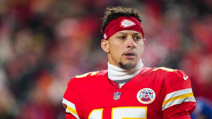 Patrick Mahomes Suffers Potentially Serious Injury