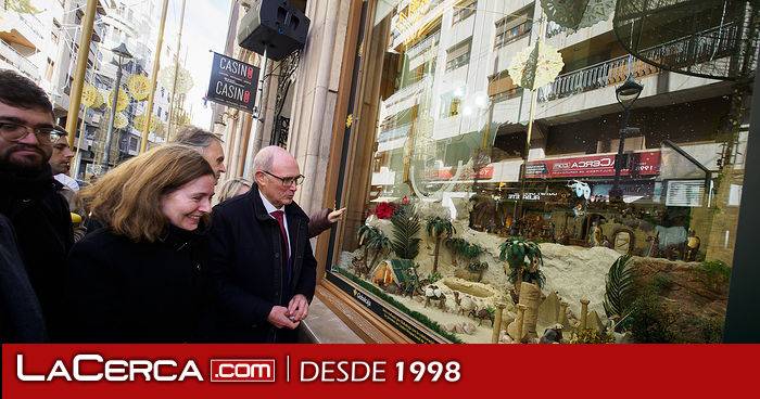 VÍDEO | Globalcaja da la bienvenida a la Navidad en Albacete con un belén realizado por el taller de Asprona
