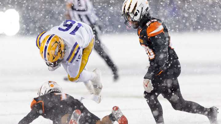 Fans guide to the OHSAA football finals | Scores, live updates, more