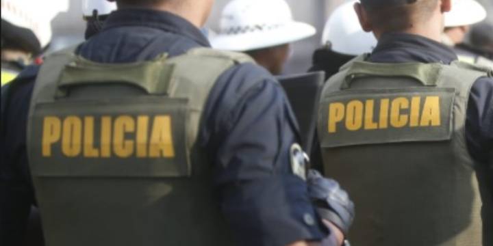 Autoridades han desarticulado múltiples redes ilícitas en las que participaron agentes policiales y funcionarios del Estado, exponiendo mecanismos de soborno, ausencias injustificadas en el servicio y