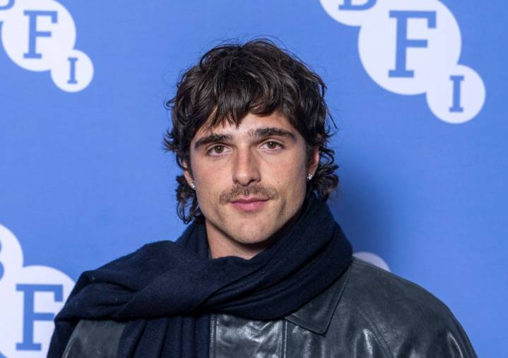 Jacob Elordi gets into heated confrontation with paparazzo in Paris