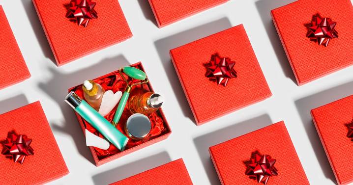 'I'm a beauty writer and found 7 Christmas gift sets on Amazon for under £30'