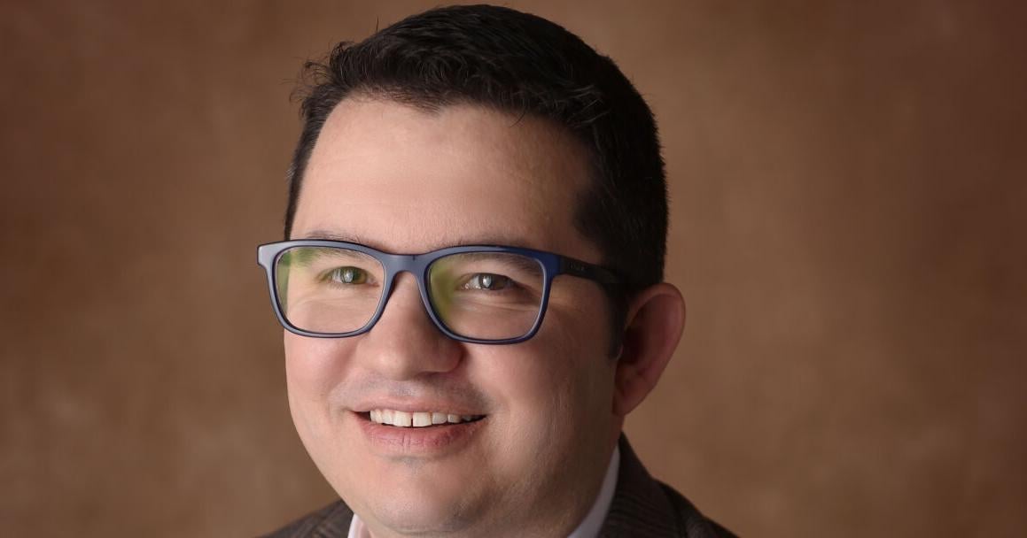 Opinion: Democrats registering as Republicans hollows out state party