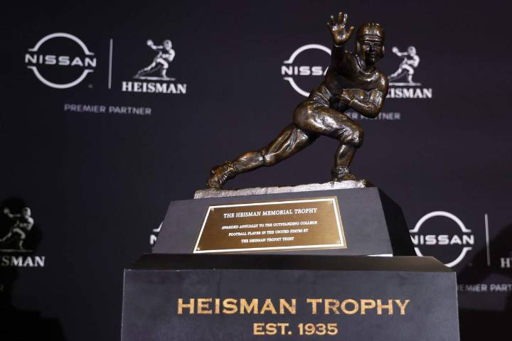 2025 college football awards tracker: Winners, finalists for most prestigious awards