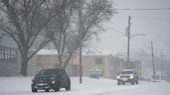 How much is it supposed to snow today? Second round to hit Des Moines