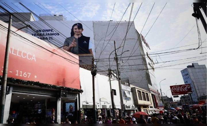Alertan que cables en mal estado podrían generar incendios en Gamarra