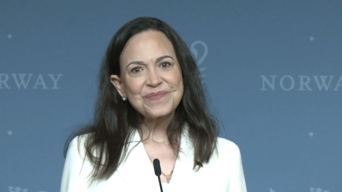 La Nobel de la Paz saluda con beneplácito una invasión militar de Trumo en Venezuela