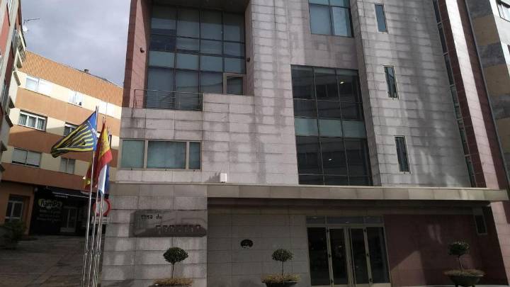 Hacienda obliga a 80 ayuntamientos de Galicia a corregir su 'desfase' presupuestario