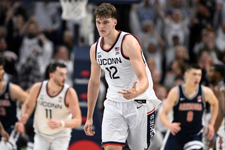 How to watch college basketball free stream today: East Texas A&M Lions vs. No. 5 UConn Huskies