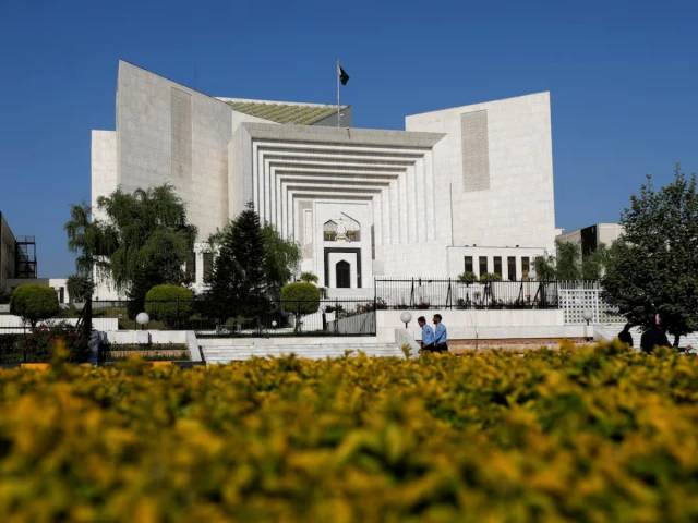 SC orders enforcement of wedlock policy