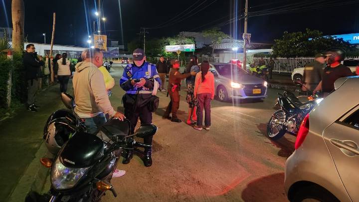Atentos, motociclistas: ley no permite que le impongan multa por el casco en este caso