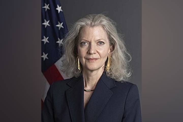 Senior Trump administration official begins 5