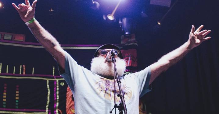 Neobolero: la huella de Macha y el Bloque Depresivo en una nueva generación