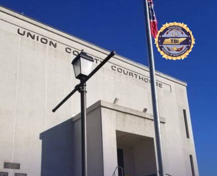 Former Deputy charged with assault and official oppression