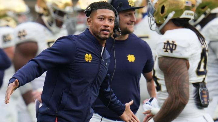 Notre Dame opts out of bowl game after getting 'punched in the stomach' by CFP