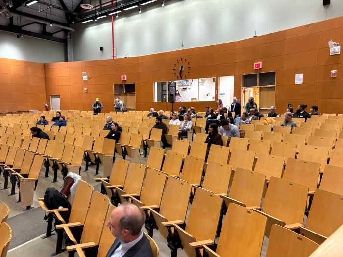 Underwhelming attendence at public hearings for Cross Bronx bridge repairs spurs concern over public engagement