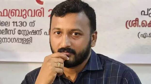 'Congress helped Rahul by not asking him to resign as MLA, his political mentors are also under cloud of suspicion'