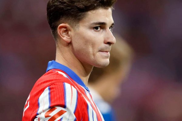 El fuerte guiño de Barcelona a Julián Álvarez que sorprendió en Atlético Madrid: "Foco"