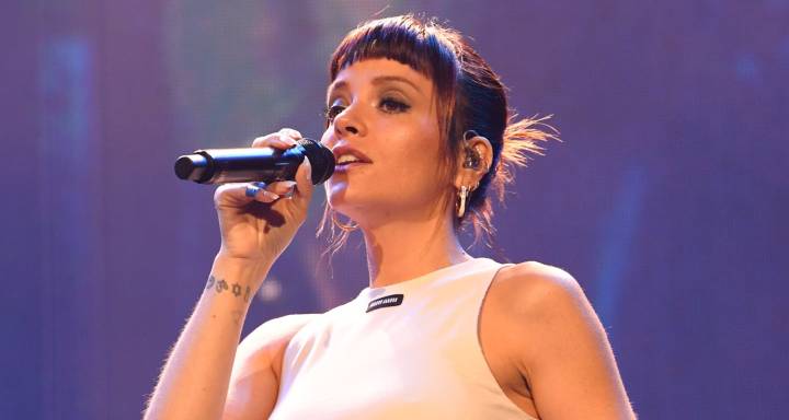 Lily Allen Announces ‘West End Girl Tour’ 2026 in North America – Dates, Stops, & Ticket Info Revealed! | Lily Allen, Music, tour 