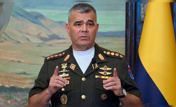 Venezuela acusa a Estados Unidos de “buscar una guerra” en Latinoamérica y el Caribe tras reciente despliegue aeronaval