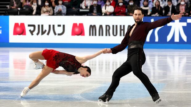 Canadians Stellato-Dudek and Deschamps finish 6th in Grand Prix Final pairs