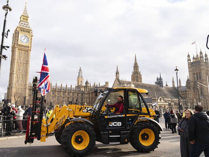 Labour MP has whip suspended after rebelling on farming inheritance tax vote