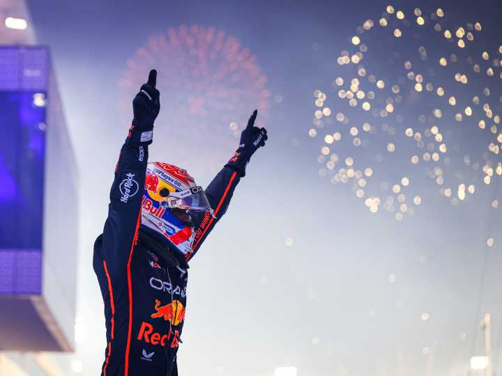 Las razones de la remontada soñada de Max Verstappen: de estar a 104 puntos del líder a buscar igualar los cinco títulos de Juan Manuel Fangio