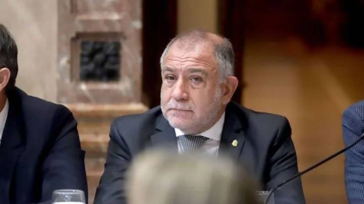 Senado: Luis Juez también abandonó la bancada del PRO