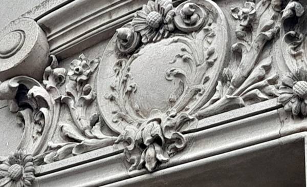 Entre girasoles y rosas: la vivienda donde comenzó el saneamiento urbano