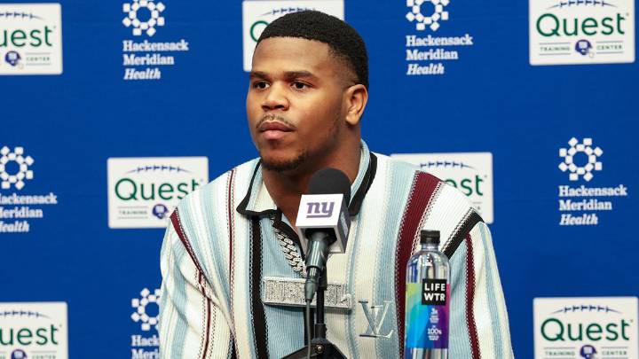 Giants rookie Abdul Carter drops NSFW rant after early benching vs. Patriots